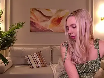 TessaAdorablee  live sex cam