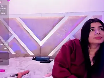 ZiaCalifa  live sex cam