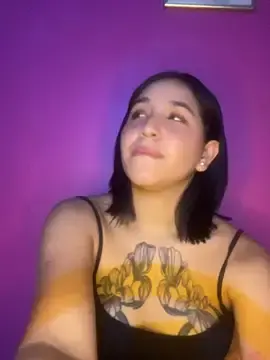 Ameliamoon22  live sex cam