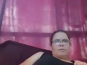 Lucianamaster  live sex cam