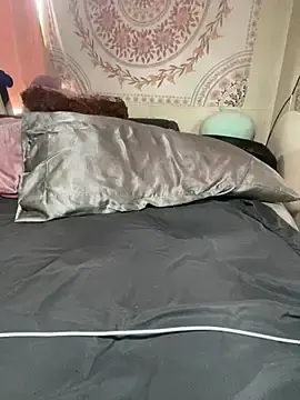 BrattyChanel  live sex cam