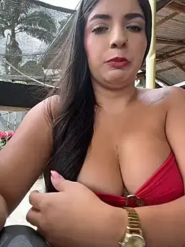 Isaa-Sweet  live sex cam