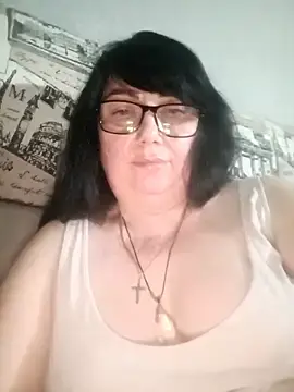 MariSwan222  live sex cam