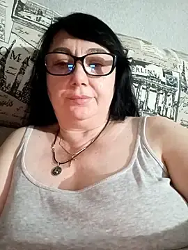 MariSwan222  live sex cam
