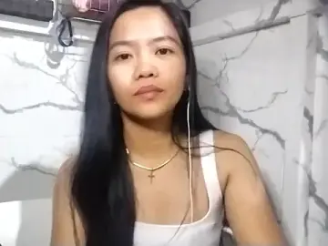 TammaraOlerud  live sex cam