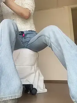 Y2Luvk  live sex cam