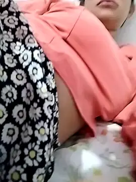Fofinhaa12  live sex cam