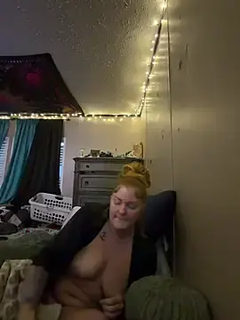 Juicy_chanel  live sex cam
