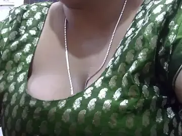 Junglibilli_punjab  live sex cam