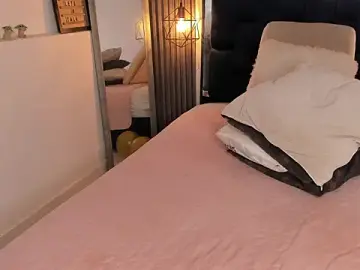 Kristakinnky  live sex cam