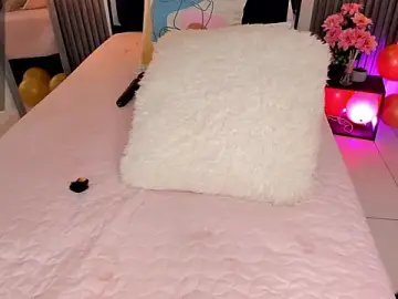 Kristakinnky  live sex cam
