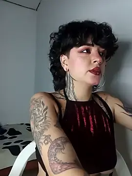 AteneaRockstarr  live sex cam