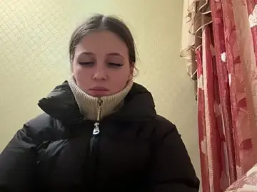 Cutedina  live sex cam