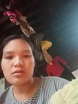 Heo_con8  live sex cam