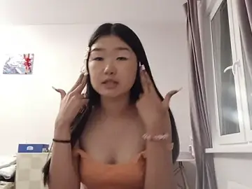 Hloya_Vier  live sex cam