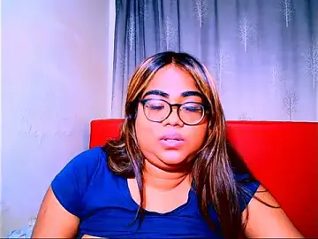 Indian_Lola00  live sex cam