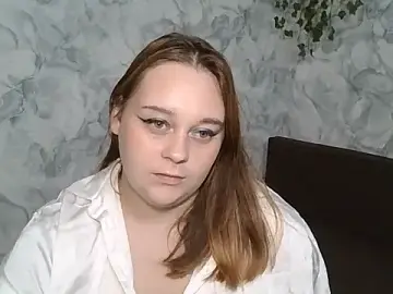 JennieVantaa  live sex cam