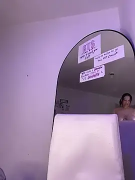 MadelineBenet  live sex cam