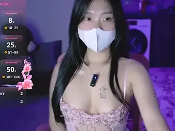 Phuong_Bee  live sex cam