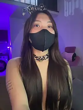 Phuong_Bee  live sex cam