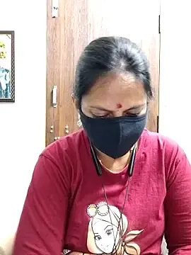 Queen-Neha  live sex cam