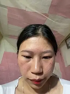 Spying_bird  live sex cam