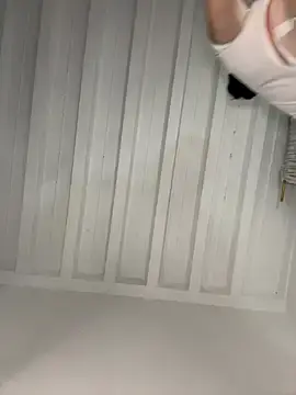 _bambi_am  live sex cam