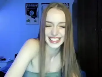 Tinyglow  live sex cam