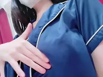X_mi_tsu_ki_x  live sex cam
