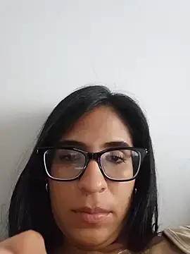BelleStar69  live sex cam