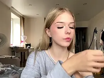 EmilyMint  live sex cam
