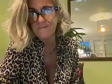 NaughtyMonicaUK  live sex cam