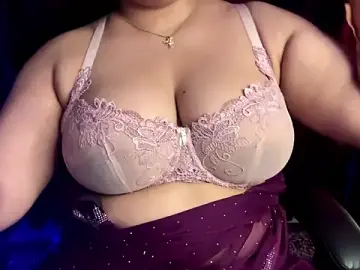 Queen_alisha  live sex cam