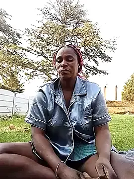 SweetMature_88  live sex cam