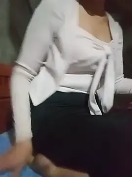 Yody98  live sex cam