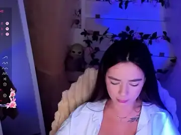 Bella_XO  live sex cam