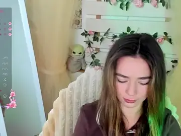Bella_XO  live sex cam