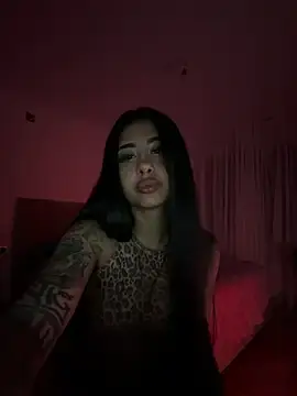 Cherry_Inna  live sex cam