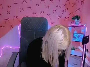 DanaWint  live sex cam