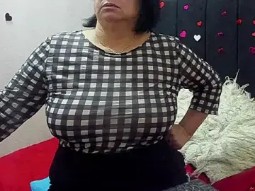 Evaaross_2345  live sex cam