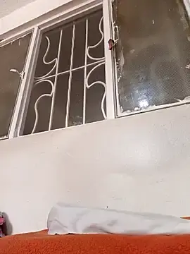Kaira69  live sex cam