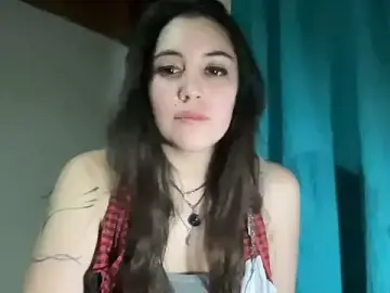 LunaNueva333  live sex cam