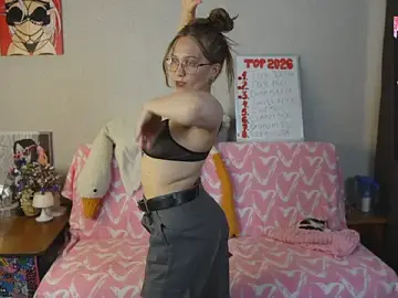 Miatiny  live sex cam