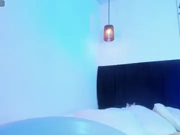 Dolly_zoe  live sex cam