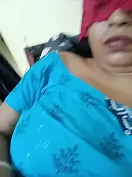 Sunita-doll  live sex cam