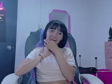 KylieLovee  live sex cam