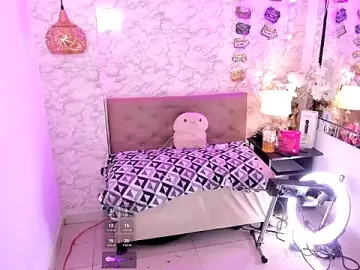 MayaRouse  live sex cam