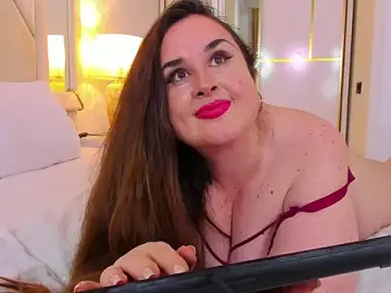 Mommylongnipples  live sex cam