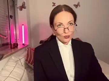 UnderWunder  live sex cam