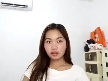 CharmaineBryson  live sex cam